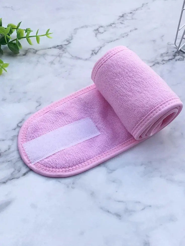 Best Face Cleanser in Pakistan